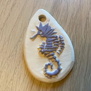 NEW Seahorse Pendant